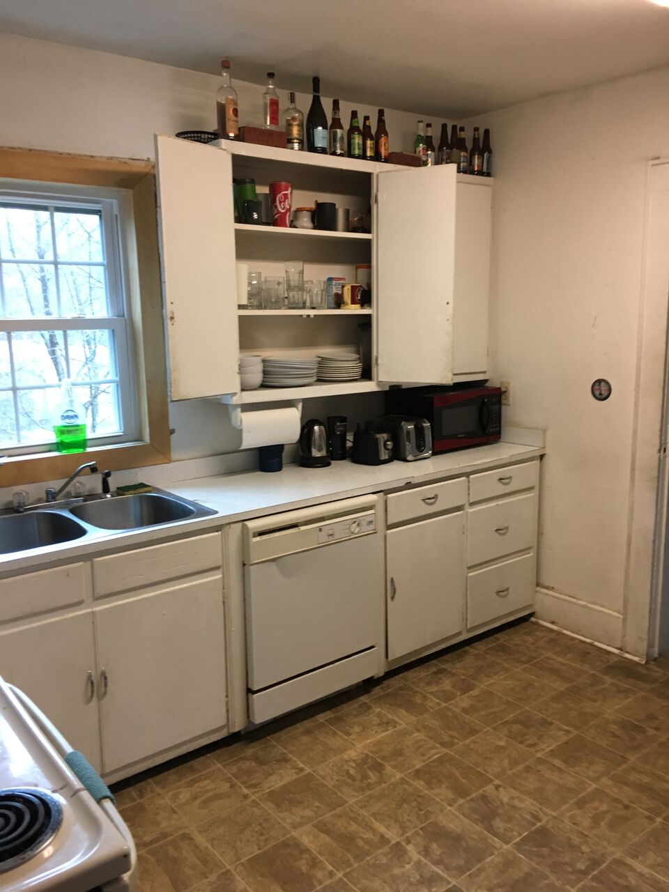 (#6) 454 Oak Street (Rented Through July 2025) - WV Investments